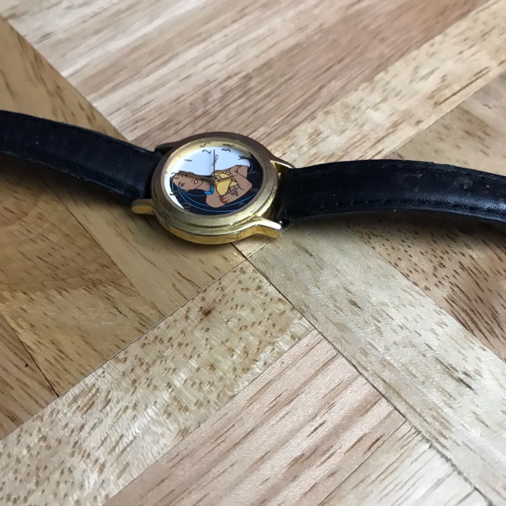 A Vintage and Limited Edition Pocahontas Watch - Picture 6 of 8